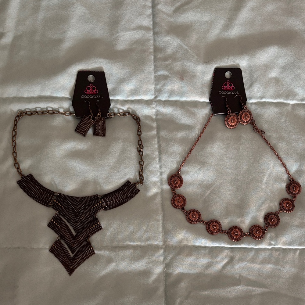 Paparazzi Copper and Bronze Necklace Set
